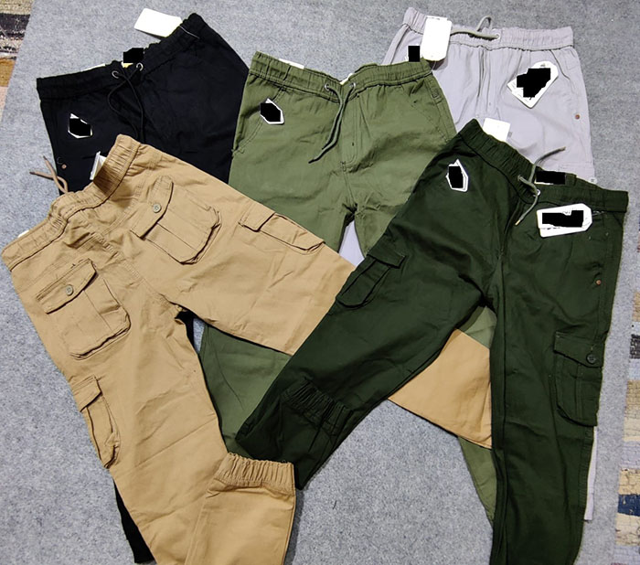 custom printed cargo joggers (3)